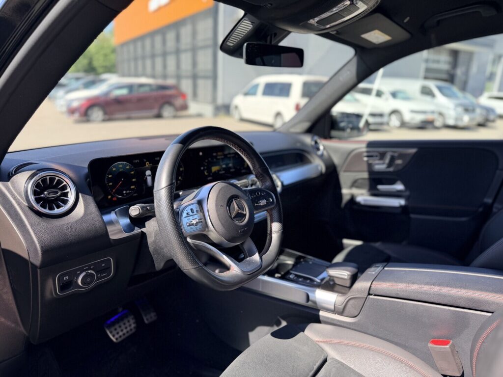Mercedes-Benz - GLB - 200 d 4MATIC A Business AMG Mercedes-Benz - GLB - 200 d 4MATIC A Business AMG - Maastoauto