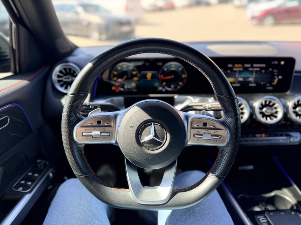 Mercedes-Benz - GLB - 200 d 4MATIC A Business AMG Mercedes-Benz - GLB - 200 d 4MATIC A Business AMG - Maastoauto