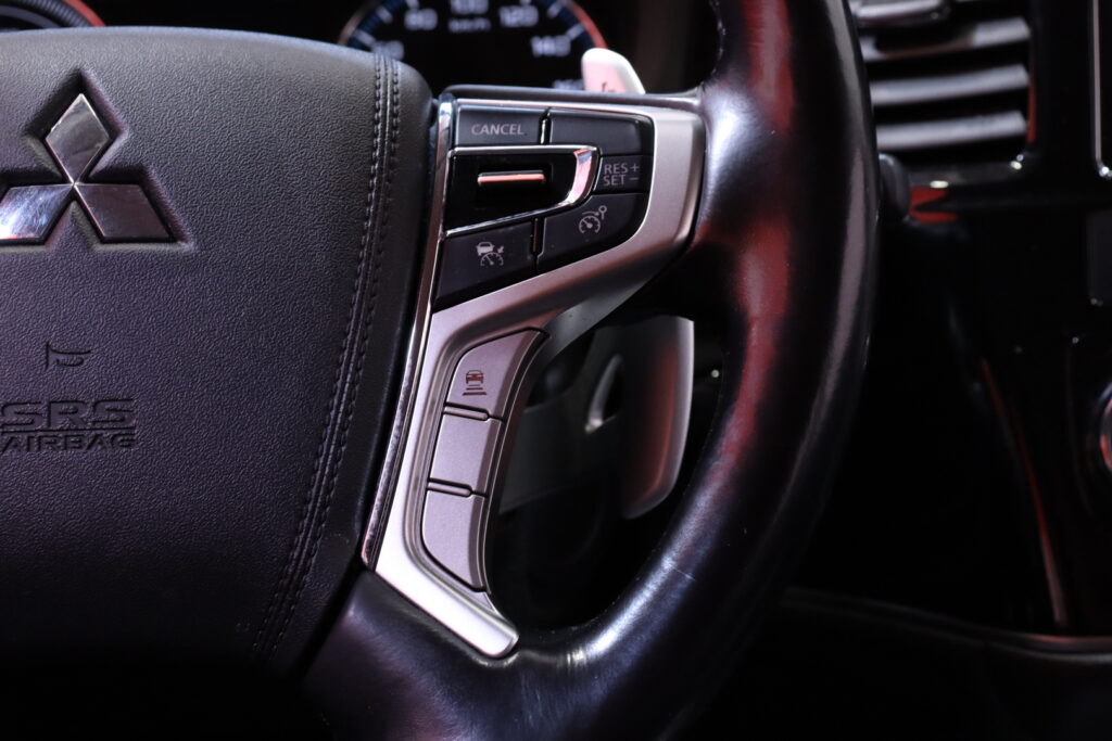 tuotekuva-Mitsubishi-Outlander-FPP-377-2026-05-05-160603-17 tuotekuva-Mitsubishi-Outlander-FPP-377-2026-05-05-160603-17