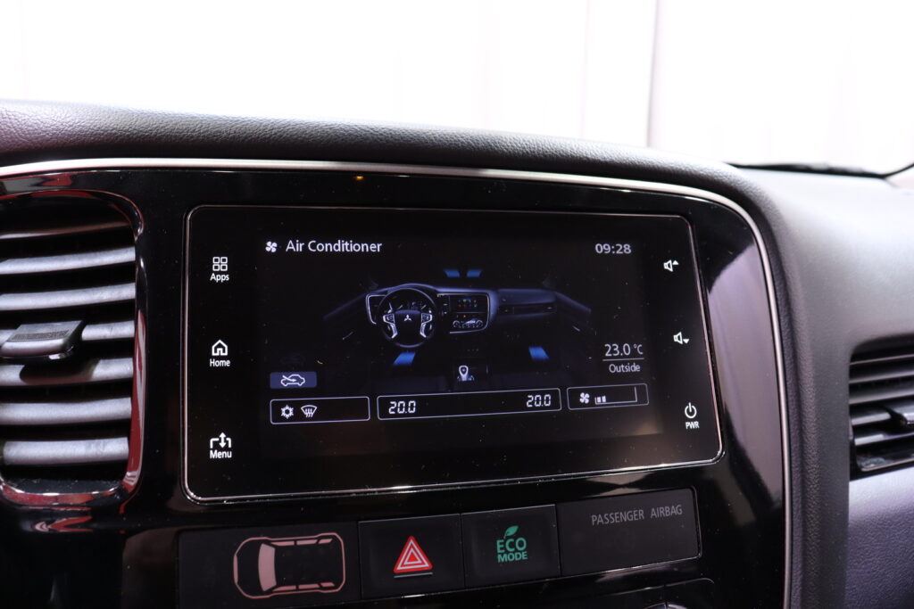 tuotekuva-Mitsubishi-Outlander-FPP-377-2026-05-05-160603-21 tuotekuva-Mitsubishi-Outlander-FPP-377-2026-05-05-160603-21