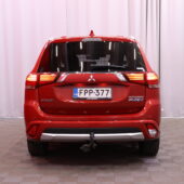 Mitsubishi - Outlander - Instyle Navi 4WD 5P // ACC / Peruutuskamera / Lohko / Koukku / P-tutkat / Bluetooth / LED // - Farmari