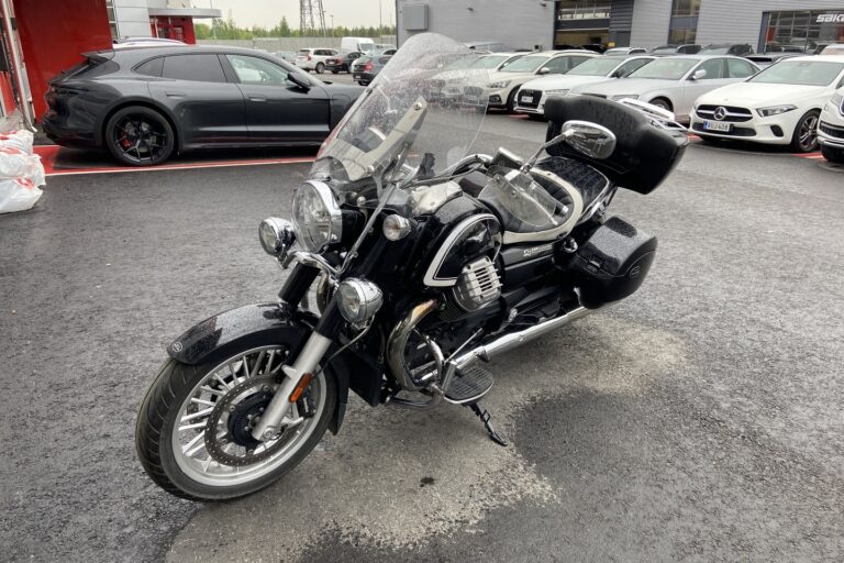 Moto Guzzi - California - Touring // Huoltokirja / ABS / 3x-laukut // - Moottoripyörä