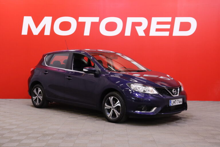 Nissan - Pulsar - DIG-T 115 Acenta 6M/T Connect // Myydään huutokaupat.com - Viistoperä