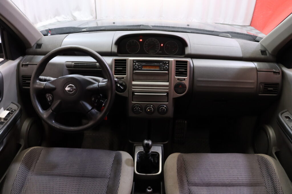 Nissan - X-TRAIL - 5D X-TRAIL STW 2.2D-TENT30-4X4/263 // Lohkolämmitin + sisähaara / Radio / Vakkari / Autom. ilmastointi / Vetokoukku // Nissan - X-TRAIL - 5D X-TRAIL STW 2.2D-TENT30-4X4/263 // Lohkolämmitin + sisähaara / Radio / Vakkari / Autom. ilmastointi / Vetokoukku // -