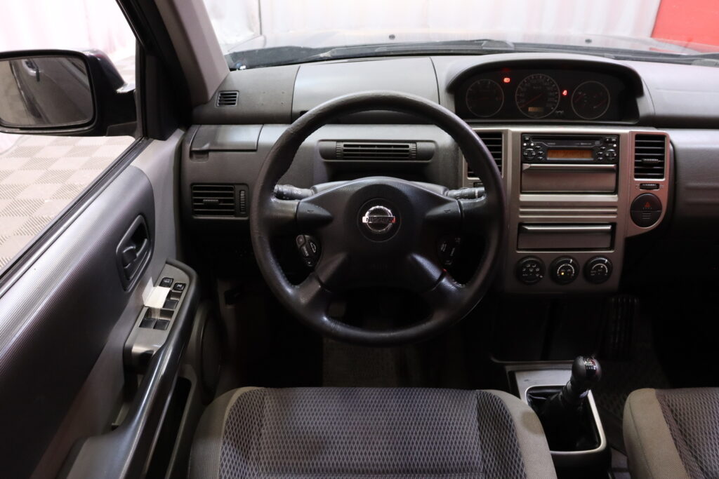 tuotekuva-Nissan-X-TRAIL-JGL-886-2026-05-28-162220-15 tuotekuva-Nissan-X-TRAIL-JGL-886-2026-05-28-162220-15