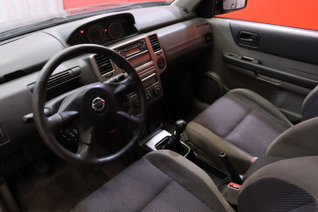 Nissan - X-TRAIL - 5D X-TRAIL STW 2.2D-TENT30-4X4/263 // Lohkolämmitin + sisähaara / Radio / Vakkari / Autom. ilmastointi / Vetokoukku // Nissan - X-TRAIL - 5D X-TRAIL STW 2.2D-TENT30-4X4/263 // Lohkolämmitin + sisähaara / Radio / Vakkari / Autom. ilmastointi / Vetokoukku // -