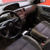 Nissan - X-TRAIL - 5D X-TRAIL STW 2.2D-TENT30-4X4/263 // Lohkolämmitin + sisähaara / Radio / Vakkari / Autom. ilmastointi / Vetokoukku // -