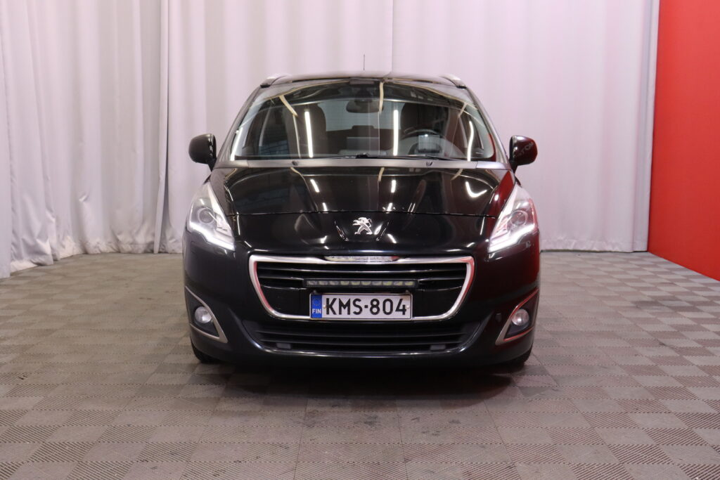 Peugeot - 5008 - Allure HDI 150 7-p Peugeot - 5008 - Allure HDI 150 7-p - Tila-auto