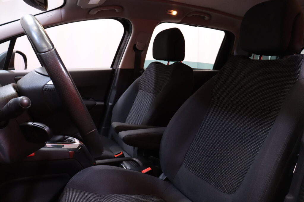 Peugeot - 5008 - Allure HDI 150 7-p Peugeot - 5008 - Allure HDI 150 7-p - Tila-auto