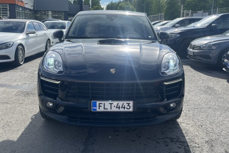 Porsche - Macan - S Diesel - Maastoauto