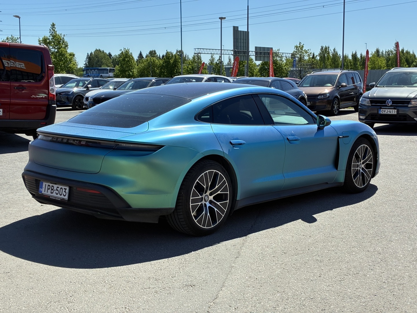 Porsche - Taycan - Base 350 kW 93kWh Battery Performance+ - Sedan