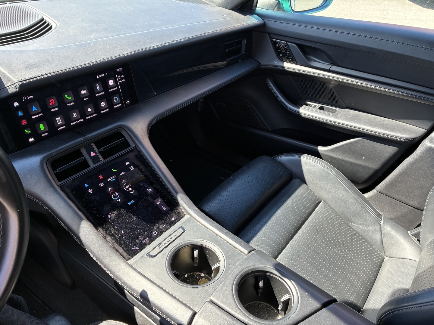 Porsche - Taycan - Base 350 kW 93kWh Battery Performance+ - Sedan