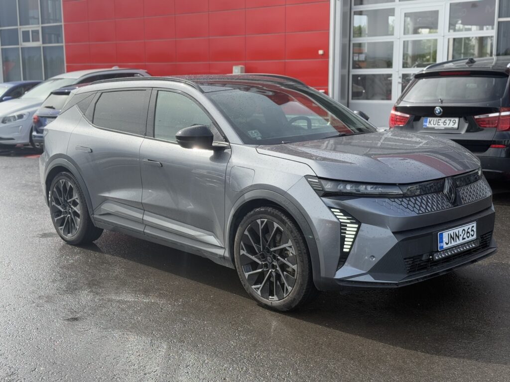 Renault - Scenic - E-Tech electric 220hv long range esprit Alpine business Renault - Scenic - E-Tech electric 220hv long range esprit Alpine business - Maastoauto