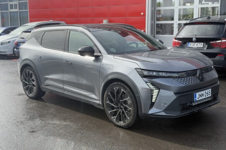 Renault - Scenic - E-Tech electric 220hv long range esprit Alpine business - Maastoauto