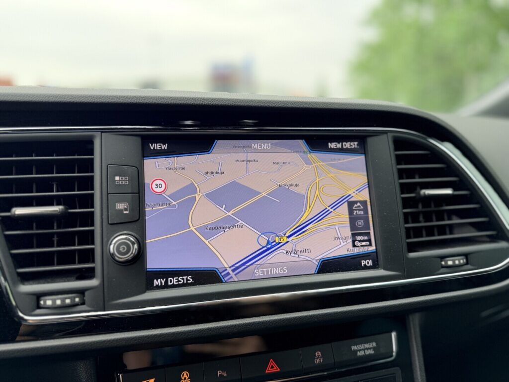 Seat - Leon ST - // Suomi-auto / LED / ACC / Perf.istuimet / Webasto / Miltek putkisto / Racingline intake / SEAT Sound system / Navi // Seat - Leon ST - // Suomi-auto / LED / ACC / Perf.istuimet / Webasto / Miltek putkisto / Racingline intake / SEAT Sound system / Navi // - Farmari