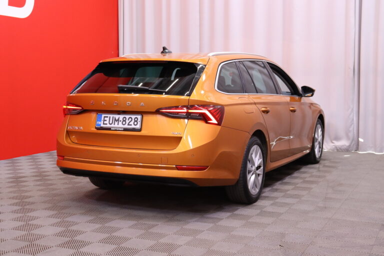 Skoda - Octavia - Combi 2.0 TDI 150 4x4 Style Nordic Edition DSG Autom. // 1.om Suomi-Auto / Merkkihuollettu / Webasto / Matrix / ACC // - Farmari