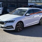 Skoda - Octavia - Combi 1,4 TSI PHEV Style iV DSG Autom // Kamera / Webasto / ACC / Digimittari // - Farmari