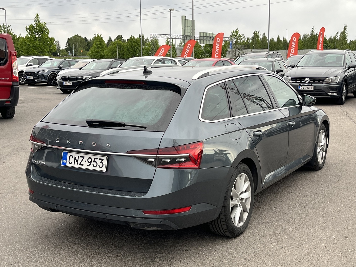Skoda - Superb - Combi 2,0 TDI 190 Style DSG // 1-om. Suomi / Merkkihuollettu / Matrix / Webasto / ACC / Digimittaristo / Canton / Kamera // - Farmari