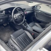 Skoda - Superb - Combi 2.0 TDI 150 L&K DSG Autom // ACC / Canton / Matrix / Keyless // - Farmari