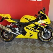 Suzuki - GSX-R - 600 // Juuri saapunut / Akrapovic / Huoltokirja / Uudet renkaat / Suomi-pyörä // - Moottoripyörä