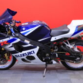 Suzuki - GSX-R - 1000 // Slipari / Ducktail / Uudet renkaat / - Moottoripyörä