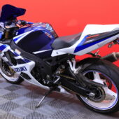 Suzuki - GSX-R - 1000 // Slipari / Ducktail / Uudet renkaat / - Moottoripyörä