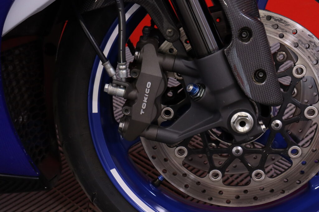 Suzuki - GSX-R - 1000 // Juuri saapunut! / Ducktail / Vaihdenäyttö / Tokico // Suzuki - GSX-R - 1000 // Juuri saapunut! / Ducktail / Vaihdenäyttö / Tokico // - Moottoripyörä