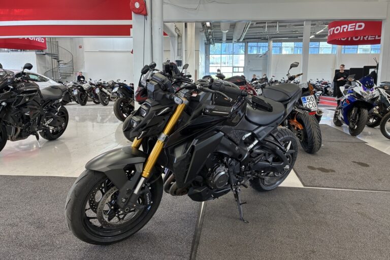 Suzuki - GSX-S - 1000 // Juuri saapunut! / Suomi-pyörä // - Moottoripyörä