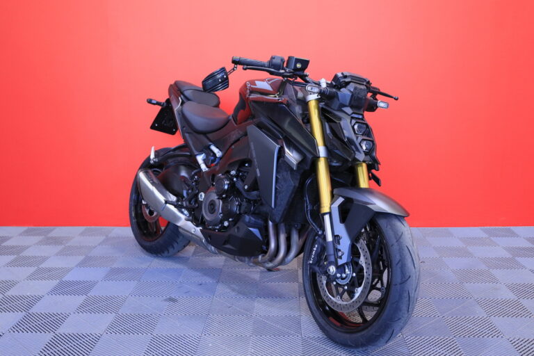 Suzuki - GSX-S - 1000 // Kuin uusi! / Suomi-pyörä / Shifter / TC / ABS / Ajomodet // - Moottoripyörä