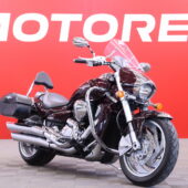 Suzuki - INTRUDER - M1800R // Suomi-pyörä / Huoltokirja / Sissybar / Kaatumaraudat / 2x laukut // - Moottoripyörä