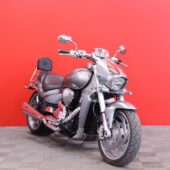 Suzuki - INTRUDER - M1800R // Cobra Putkisto / Huoltokirja / Sissybar // - Moottoripyörä