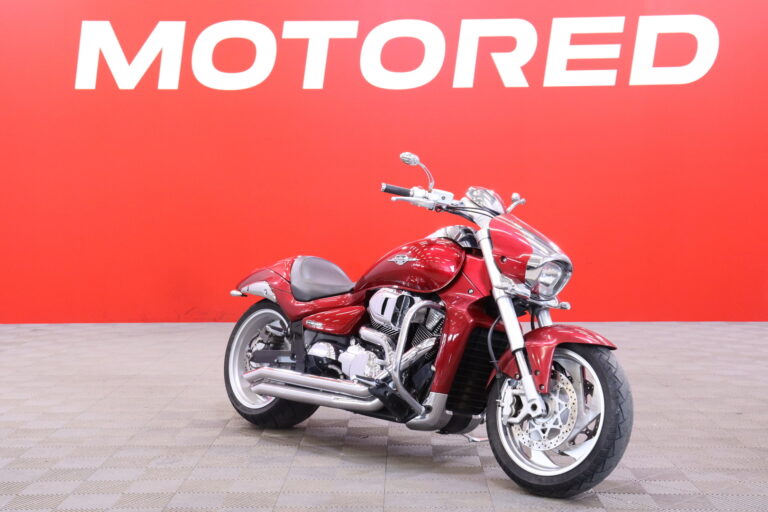 Suzuki - INTRUDER - M1800R // Hooker putkisto / Supercharger / LED / Powercommander // - Moottoripyörä