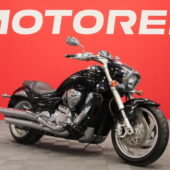 Suzuki - INTRUDER - M1800R // 1. Om. Suomi-pyörä / Ducktail / Kotiintoimitus! // - Moottoripyörä