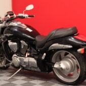 Suzuki - INTRUDER - M1800R // 1. Om. Suomi-pyörä / Ducktail / Kotiintoimitus! // - Moottoripyörä