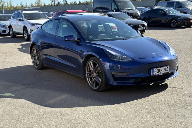 Tesla - Model 3 - Performance - Sedan
