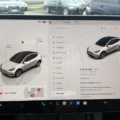 Tesla - Model Y - Long Range AWD // Koukku / Autopilot / Premium Audio / Lasikatto / Kamera / ILP // - Maastoauto