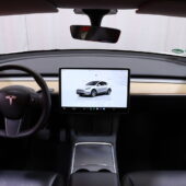 tuotekuva-Tesla-Model-Y-RXT-527-2026-05-22-150004-15