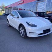 Tesla - Model Y - Long Range // Autopilot / AMD Ryzen / Vetokoukku /Lasikatto / Muistipenkki / Navi / Premium Audio / ILP / Kamera // - Maastoauto