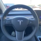 Tesla - Model Y - Long Range // Autopilot / AMD Ryzen / Vetokoukku /Lasikatto / Muistipenkki / Navi / Premium Audio / ILP / Kamera // - Maastoauto