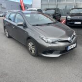 Toyota - Auris - Touring Sports 1,8 Hybrid Edition - Farmari