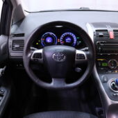Toyota - Auris - 1,8 HSD Linea Sol Plus // Vakkari / Peruutuskamera / Ilmastointi / Aluvanteet / 2x renkaat // - Viistoperä