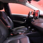 Toyota - Corolla - Sedan 1,8 Hybrid Style // ACC / Puolinahka / Navi / Keyless / Kamera / Led // - Sedan