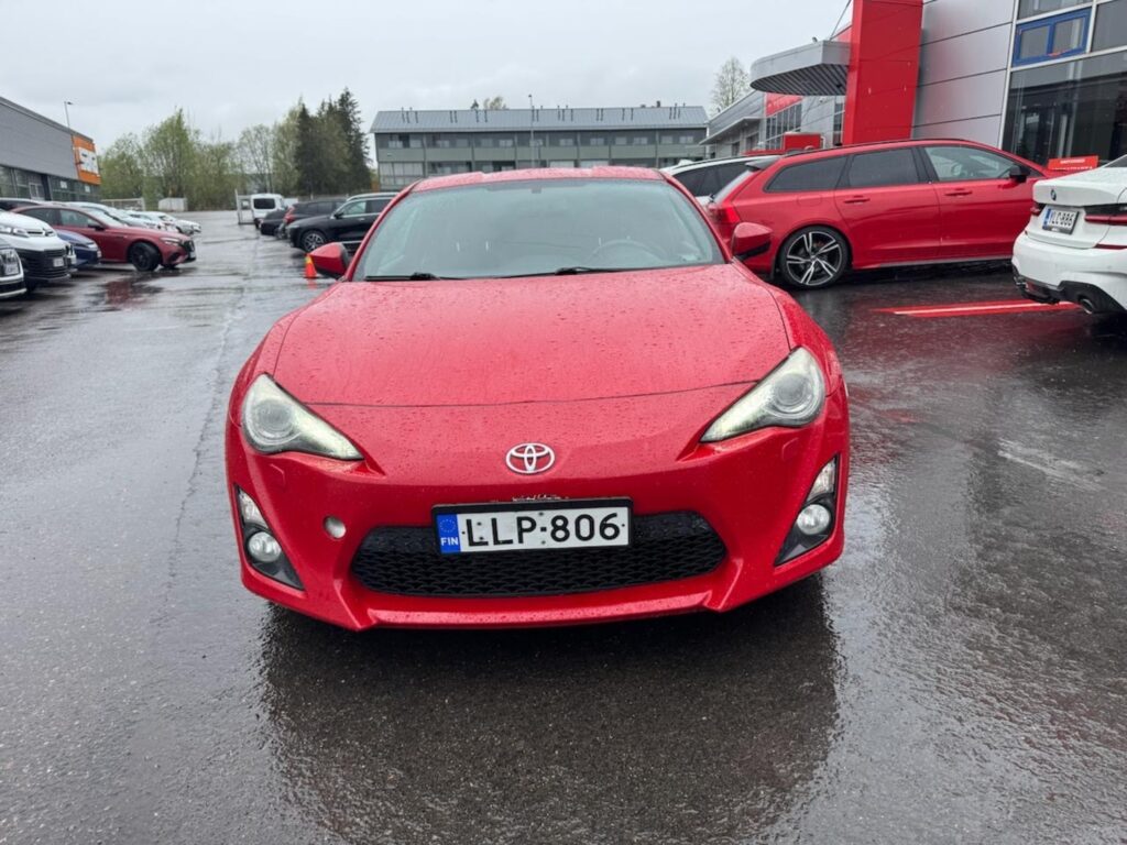 Toyota - GT86 - 2,0 Boxer M/T Toyota - GT86 - 2,0 Boxer M/T - Coupe