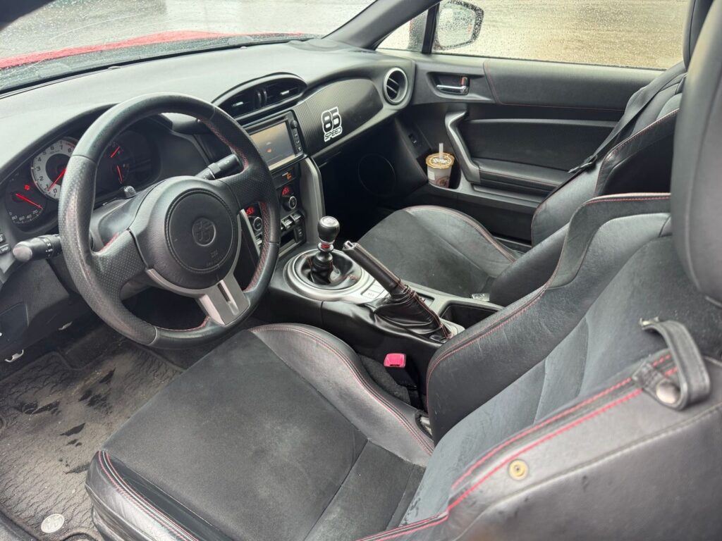 Toyota - GT86 - 2,0 Boxer M/T Toyota - GT86 - 2,0 Boxer M/T - Coupe