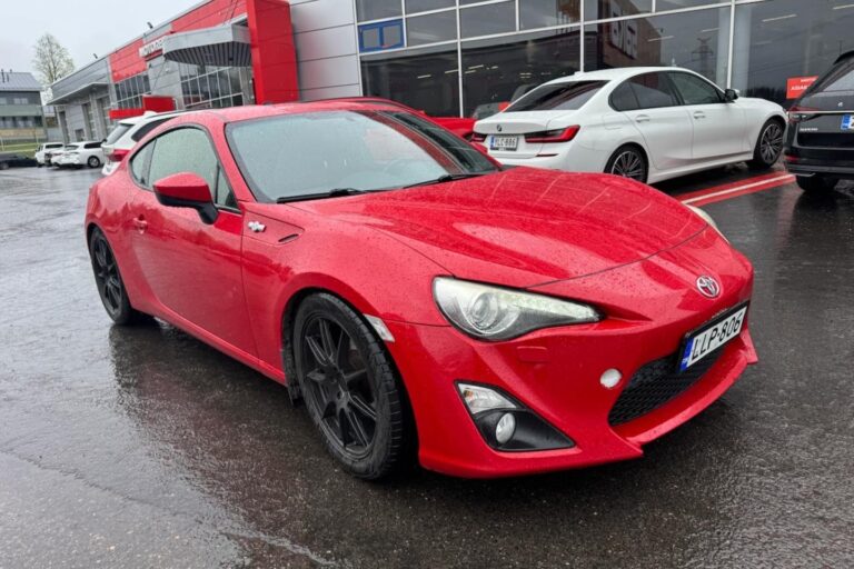 Toyota - GT86 - 2,0 Boxer M/T - Coupe