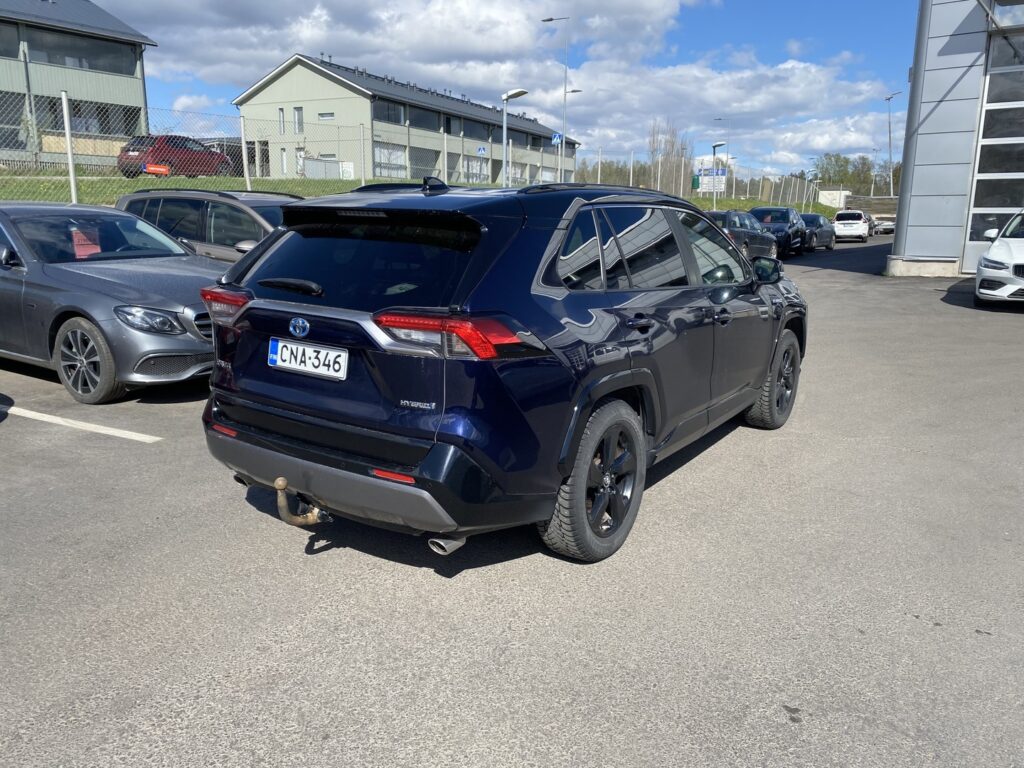Toyota - RAV4 - 2,5 Hybrid AWD-i Style Toyota - RAV4 - 2,5 Hybrid AWD-i Style - Maastoauto