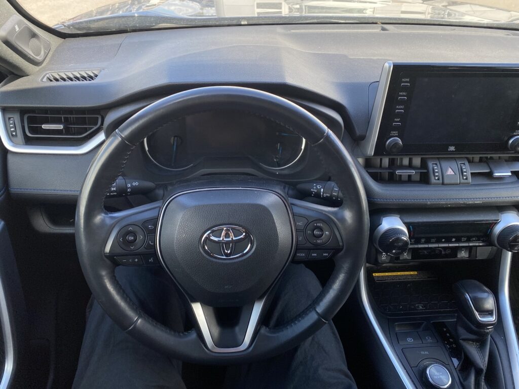 Toyota - RAV4 - 2,5 Hybrid AWD-i Style Toyota - RAV4 - 2,5 Hybrid AWD-i Style - Maastoauto