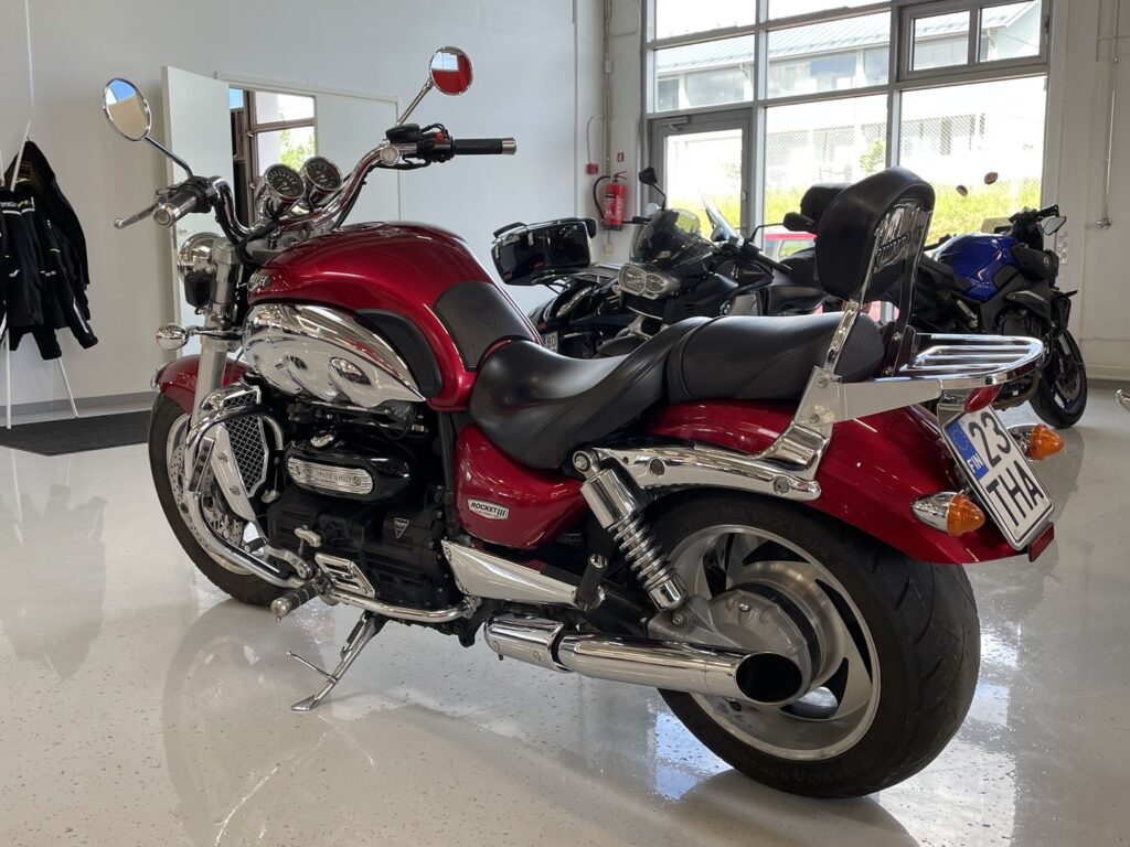 Triumph - ROCKET III - Classic * 2x laukut, Suomi-pyörä, paremmat kuvat tulossa * Triumph - ROCKET III - Classic * 2x laukut, Suomi-pyörä, paremmat kuvat tulossa * - Moottoripyörä