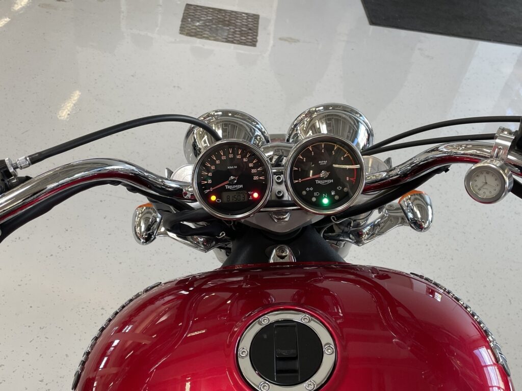 Triumph - ROCKET III - Classic * 2x laukut, Suomi-pyörä, paremmat kuvat tulossa * Triumph - ROCKET III - Classic * 2x laukut, Suomi-pyörä, paremmat kuvat tulossa * - Moottoripyörä