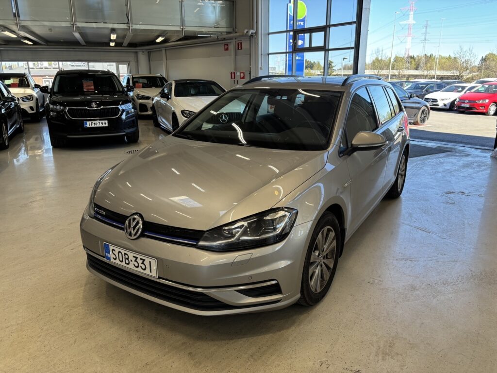 Volkswagen - Golf - Variant Comfortline 1,4 TGI 81 kW (110 hv) BLUEMOTION DSG-automaatti - Farmari